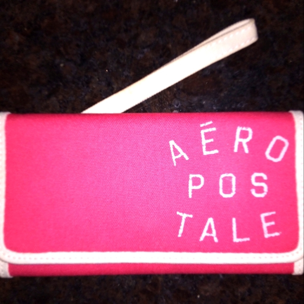 Aeropostale wallet NWOT